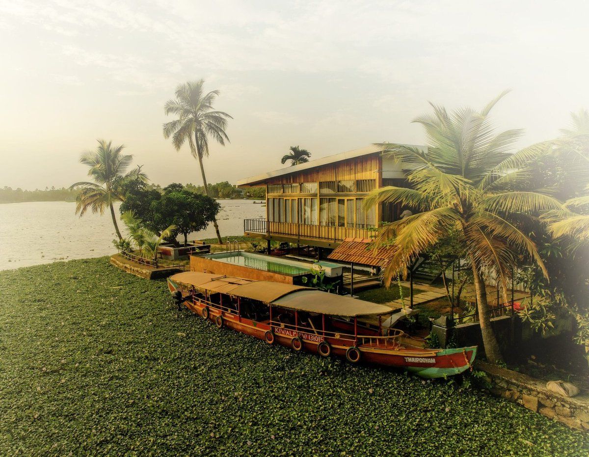 Kyna Resort Lakeview Cottages